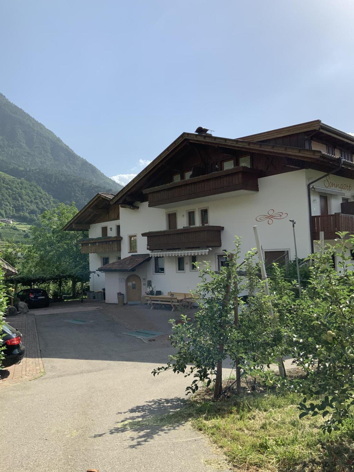 Garni & Residence Sonngart Lagundo Exterior foto